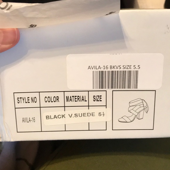 Lace up ankle heels - Picture 2 of 2